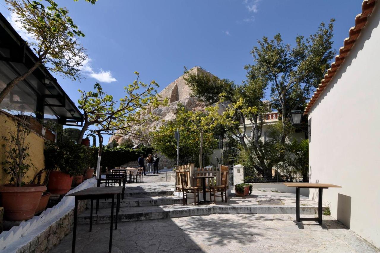 Historic Plaka Apartments Aten Exteriör bild